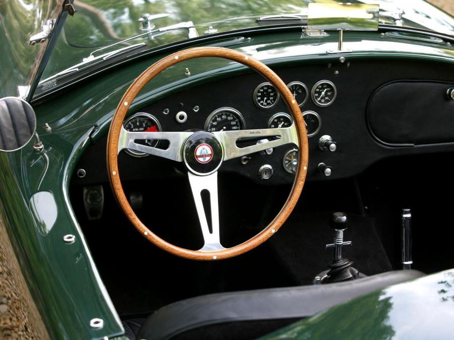 Торпедо AC Cobra (Mk II) 1963 года  (фото 10 из 32)
